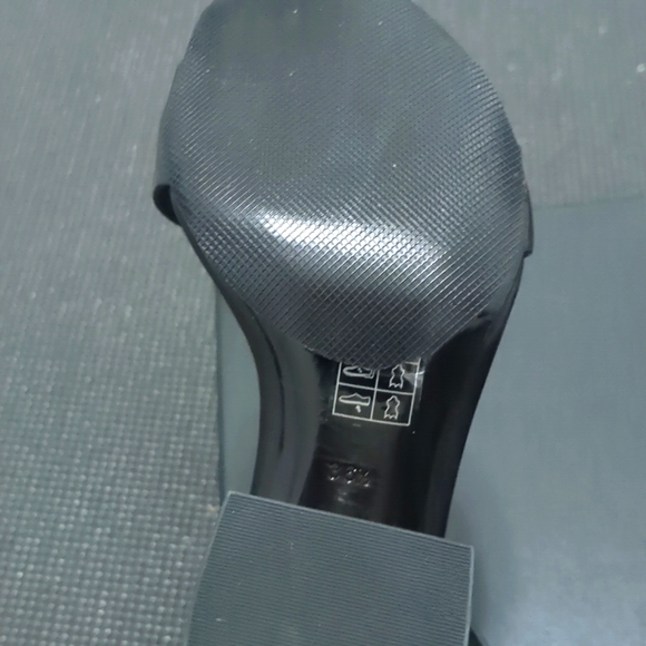 Alexander Wang Classic Chunky Heel Sandals 36.5 - Picture 6 of 14